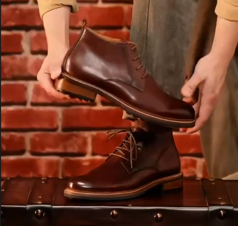 Iconic Versatile Patina Chukka Boots (TIKTOK HOT)
