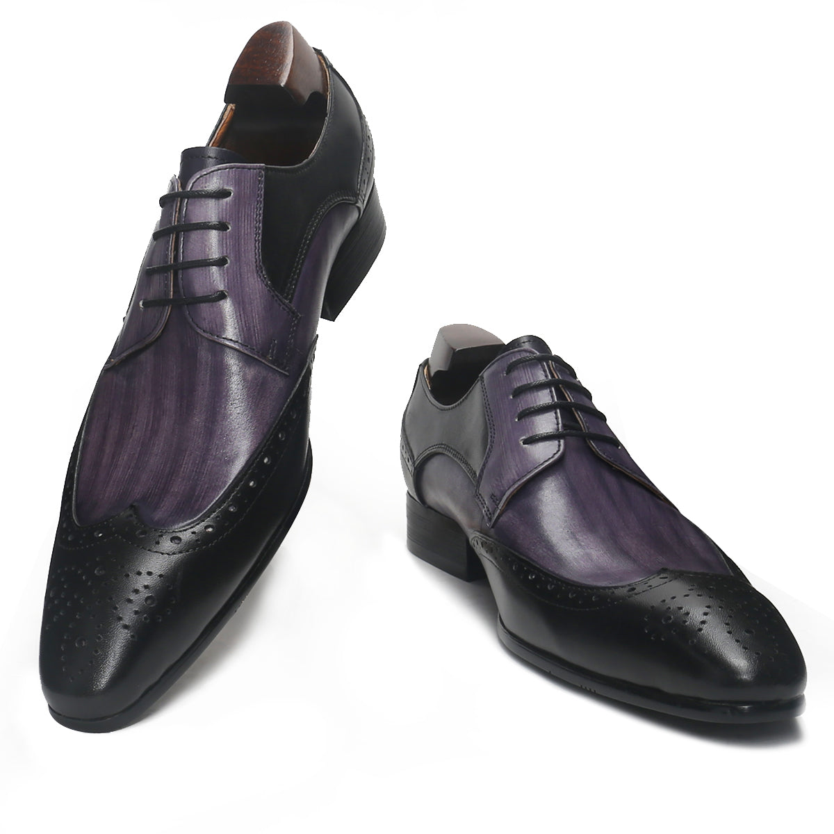 Antique Bi-Color Wingtip Derby Shoes