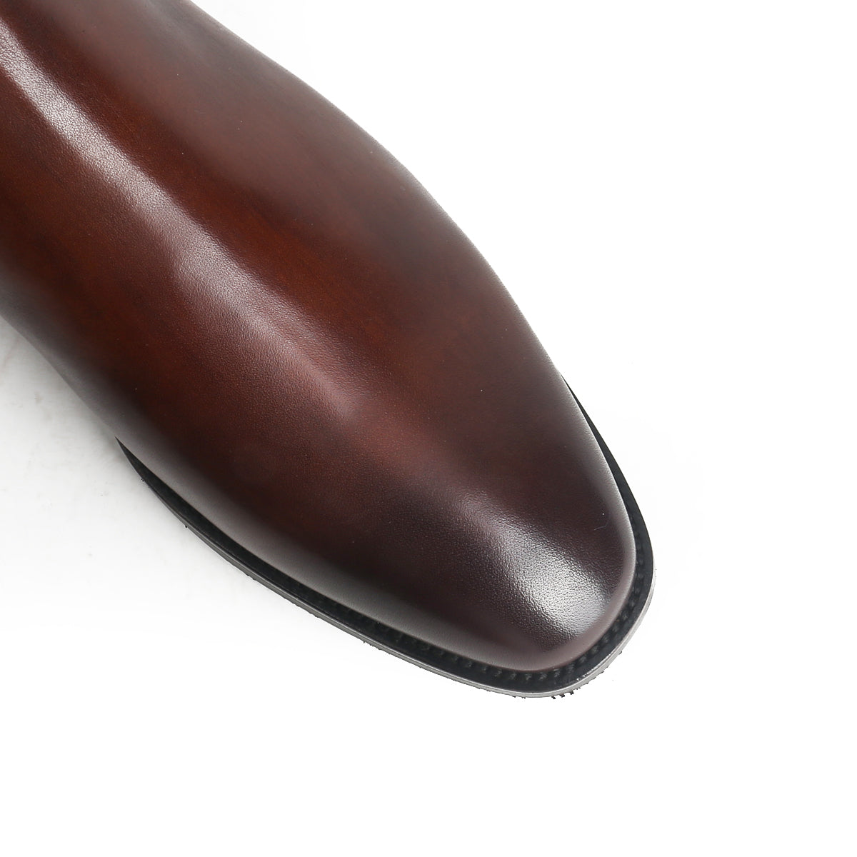 Elegant Streamlined Silhouette Chelsea Boots